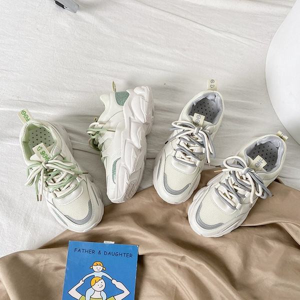 Ikdienas sieviešu elpojošas kedas ar raupju zoli