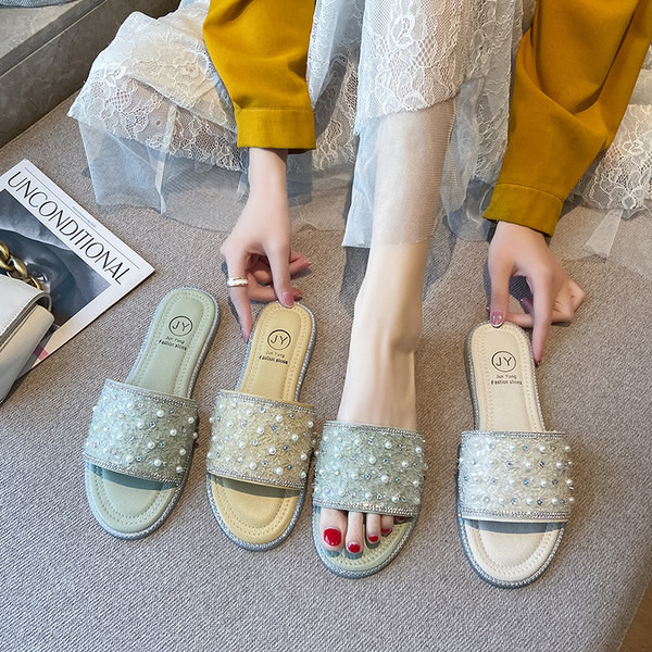 Modernas sieviešu neslīdošās čības ar pērlēm un plakanu zoli