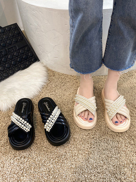 Ikdienas sieviešu čības ar pērļu siksniņu