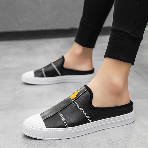 Ανδρικά έκο δερμάτινα μοκασίνια με κεντήματα - σε δύο χρώματα