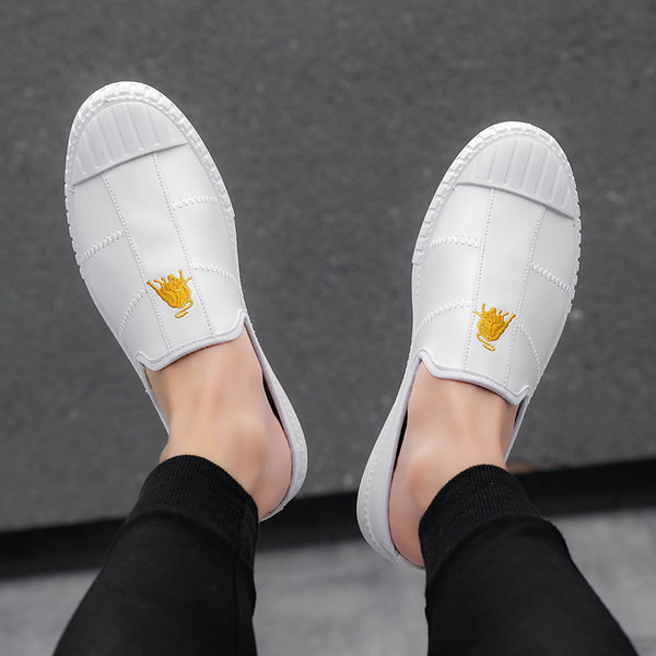 Ανδρικά έκο δερμάτινα μοκασίνια με κεντήματα - σε δύο χρώματα