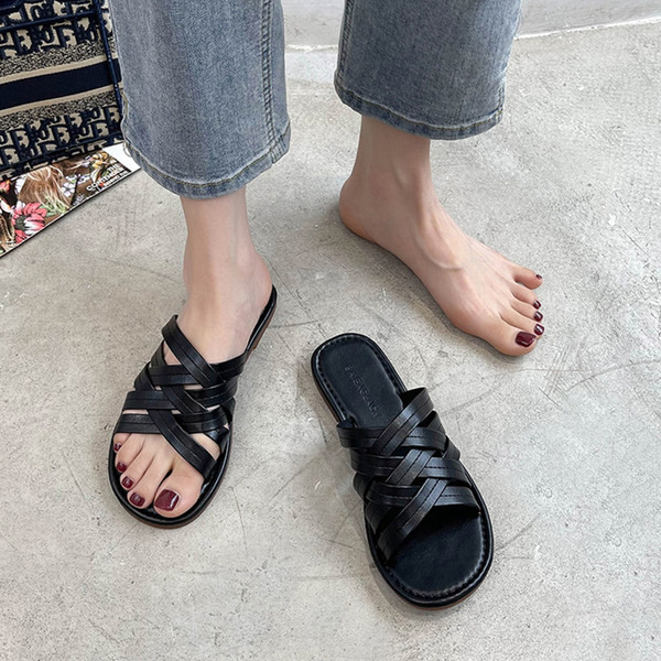 Jauna modeļa vasaras čības ar krusteniskām siksnām no eko ādas