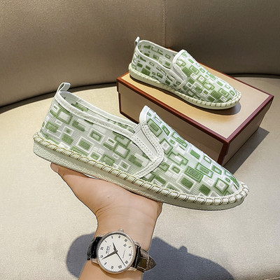 Vīriešu krāsaini mokasīni ar plakanu zoli trīs krāsās