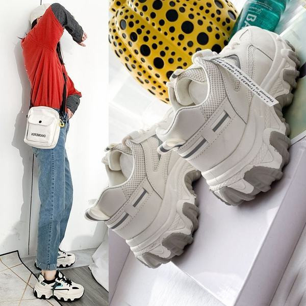 Αθλητικά και casual γυναικεία πάνινα παπούτσια με τραχιά σόλα - δύο χρώματα