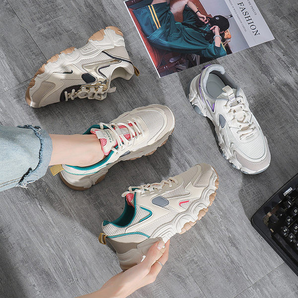 Ikdienas kedas ar raupju zoli - trīs krāsas