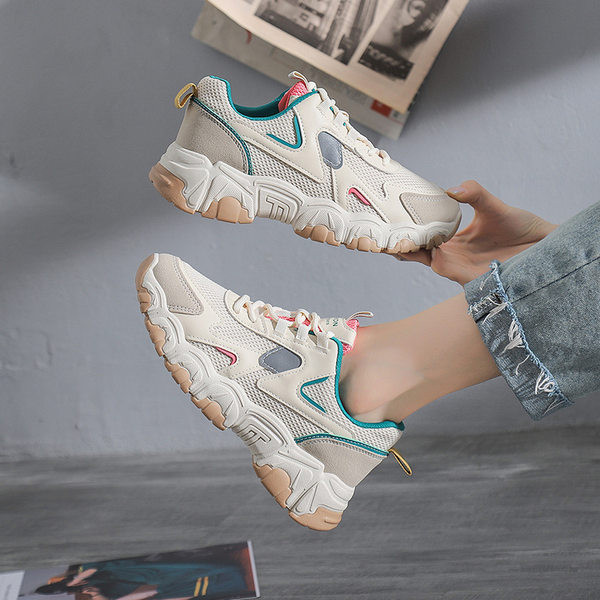 Ikdienas kedas ar raupju zoli - trīs krāsas