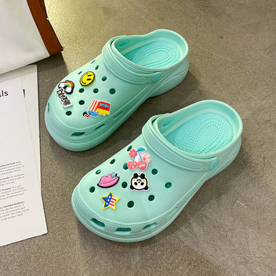 Moteriškos guminės šlepetės crocs tipo su aplikacijomis