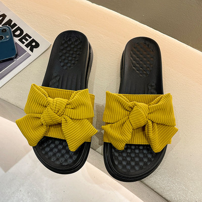 Παντόφλες γυναικείες πλατφόρμας και λουράκι 