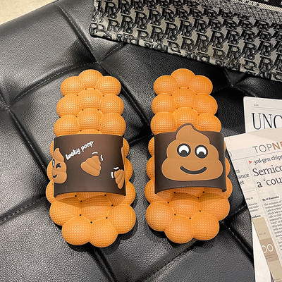 Sieviešu čības ar mīkstu zoli un aplikāciju