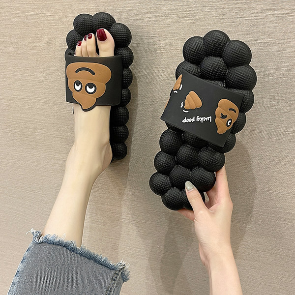 Sieviešu čības ar mīkstu zoli un aplikāciju