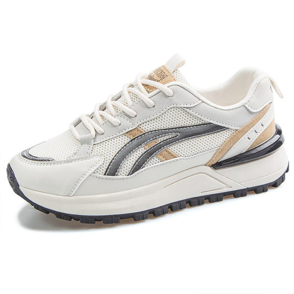 Γυναικεία αθλητικά παπούτσια με επίπεδη σόλα και κορδόνια σε μαύρο και μπεζ χρώμα