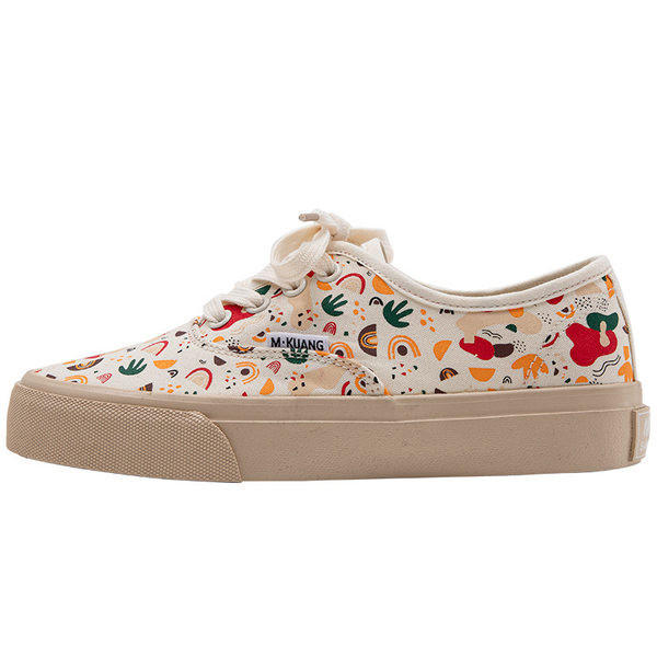 Νέο μοντέλο χρωματιστά γυναικεία αθλητικά παπούτσια με επίπεδη σόλα και κορδόνια