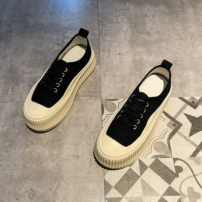 Ikdienas sieviešu kedas no tekstila ar plakanu zoli