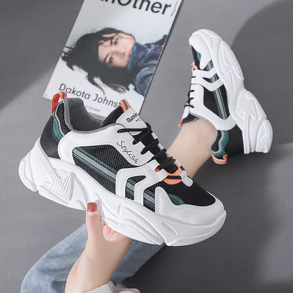 Pavasara-rudens sieviešu kedas ar šņorēm un raupju zoli trīs krāsās