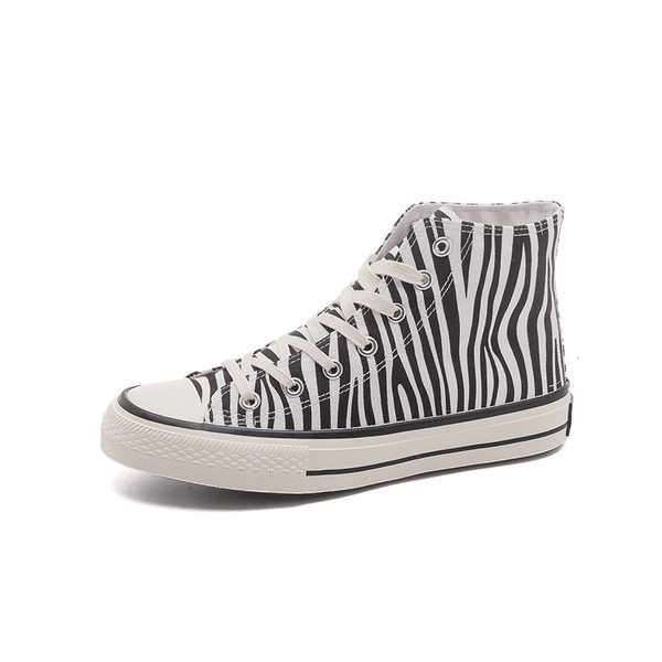 Νέο μοντέλο γυναικεία υφασμάτινα αθλητικά παπούτσια με άνιμαλ μοτίβο- δύο μοντέλα