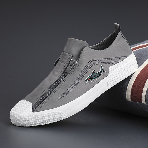 Σύγχρονα μοκασίνια με κέντημα - για άντρες