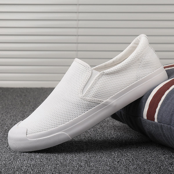 Ανδρικά μοκασίνια με επίπεδη σόλα