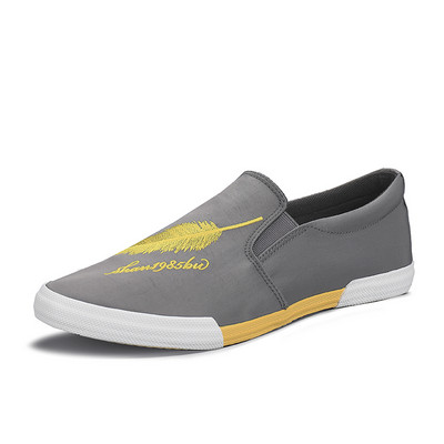 Καθημερινά ανδρικάς υφαντικά μοκασίνια με κέντημα