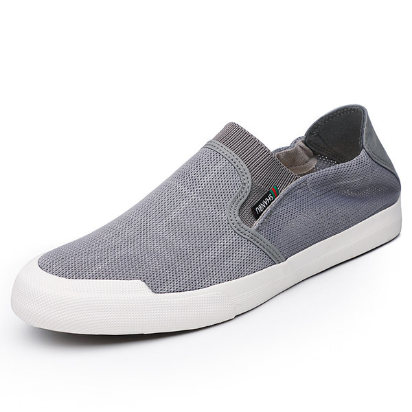 Αναπνεύσιμα ανδρικά μοκασίνια με επίπεδη σόλα σε τρία χρώματα