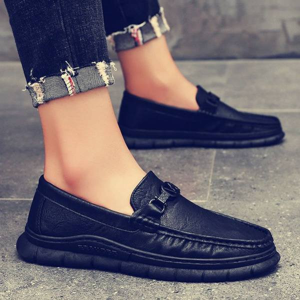 Νέο μοντέλο ανδρικά μοκασίνια με μεταλλική αγκράφα