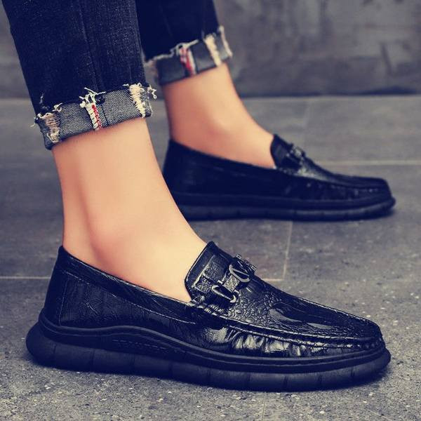 Νέο μοντέλο ανδρικά μοκασίνια με μεταλλική αγκράφα