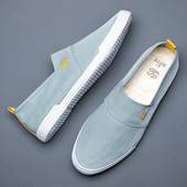 Aktuāli vīriešu mokasīni ar izšuvumiem