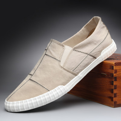 Vīriešu moderni tekstila mokasīni