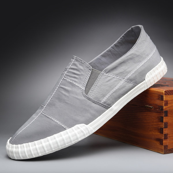 Vīriešu moderni tekstila mokasīni