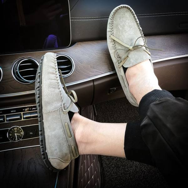 Ikdienas vīriešu mokasīni - ar plakanu zoli vairākās krāsās