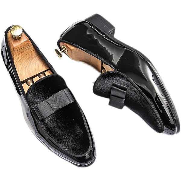 Μοντέρνα βελούδινα ανδρικά μοκασίνια 