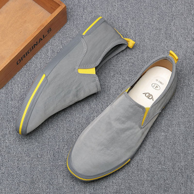 Jauns auduma mokasīnu modelis ar plakanu zoli