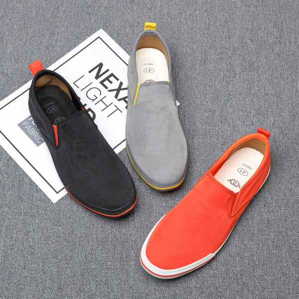 Jauns auduma mokasīnu modelis ar plakanu zoli