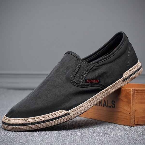 Ανδρικές υφαντικές μοκασίνες με επίπεδη σόλα σε τρία χρώματα