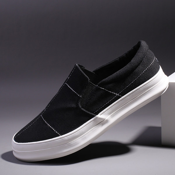 Vīriešu mokasīni ar plakanām zolēm - piemēroti vasarai