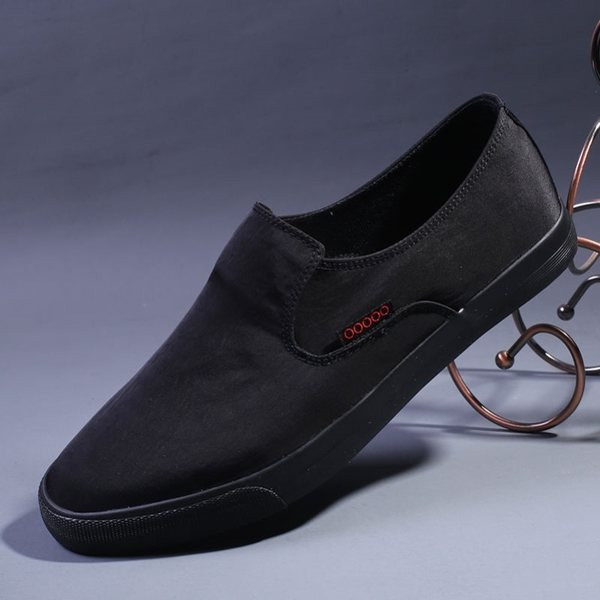 Ikdienas vīriešu mokasīni no auduma ar uzrakstu