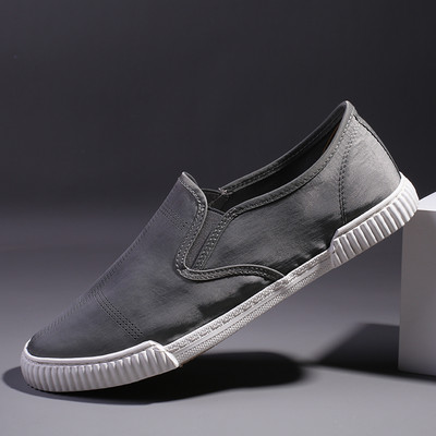 Vīriešu mokasīni no tekstiltīra modeļa