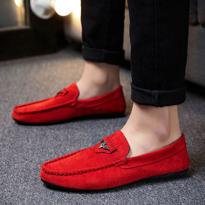 Jauns vīriešu zamšādas mokasīnu modelis vairākās krāsās