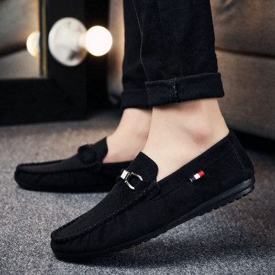 Jauns vīriešu zamšādas mokasīnu modelis vairākās krāsās