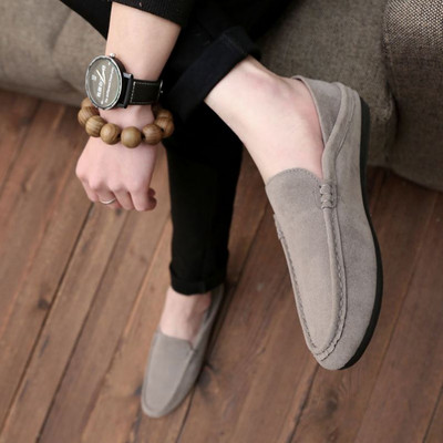 Jauns vīriešu zamšādas mokasīnu modelis vairākās krāsās