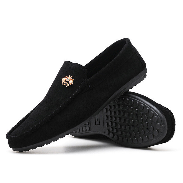 Jauns vīriešu zamšādas mokasīnu modelis vairākās krāsās