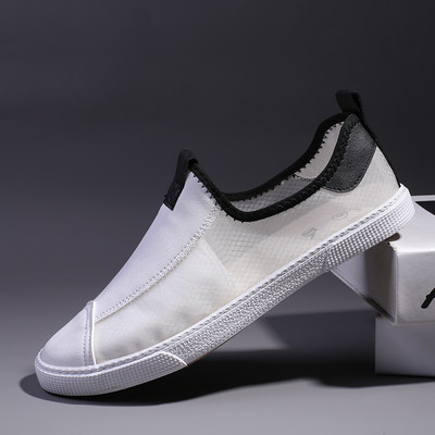 Jauns mokasīnu modelis ar plakanu zoli - vīriešiem