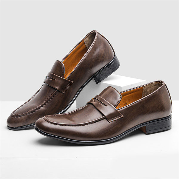 Ādas vīriešu mokasīni klasiskā modelī ar ērtu zoli