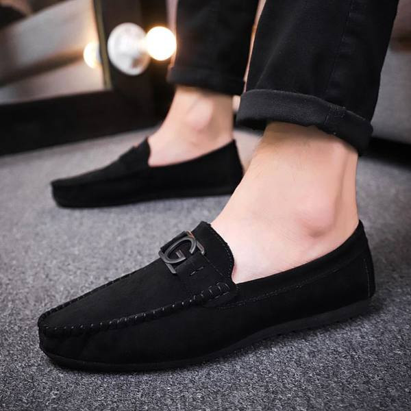 Jauns vīriešu mokasīnu modelis ar metāla sprādzi - eko zamšādas