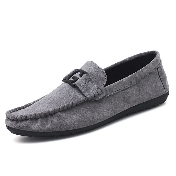 Jauns vīriešu mokasīnu modelis ar metāla sprādzi - eko zamšādas