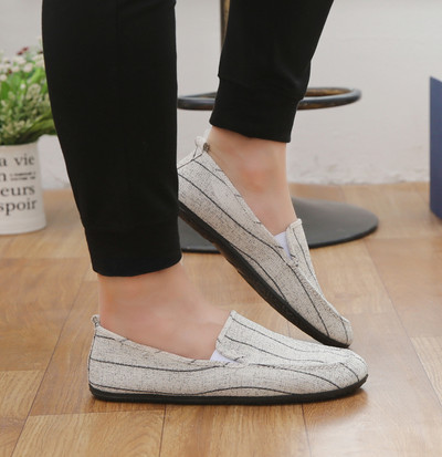 Μοκασίνια ριγέ ανδρικά με επίπεδη σόλα