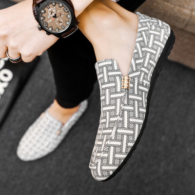 Μοντέρνα ανδρικά καθημερινά μοκασίνια με μοτίβο και επίπεδη σόλα