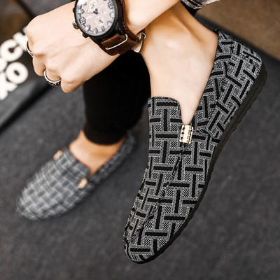 Μοντέρνα ανδρικά καθημερινά μοκασίνια με μοτίβο και επίπεδη σόλα