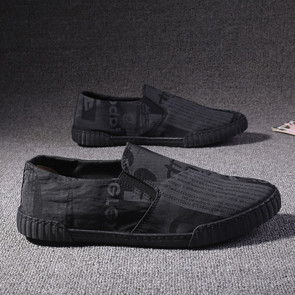 Krāsaini tekstila mokasīni ar uzrakstiem