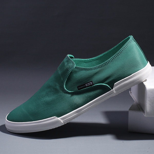 Auduma mokasīni ar plakanu zoli - tīrs modelis