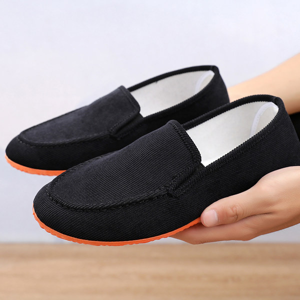 Pavasario mokasinų apvalus modelis vyrams